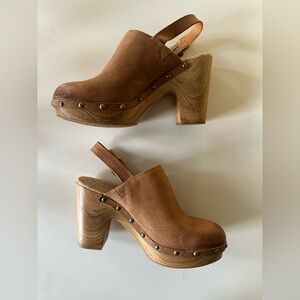 Kork-Ease Tan Leather Mules with Wooden Heel